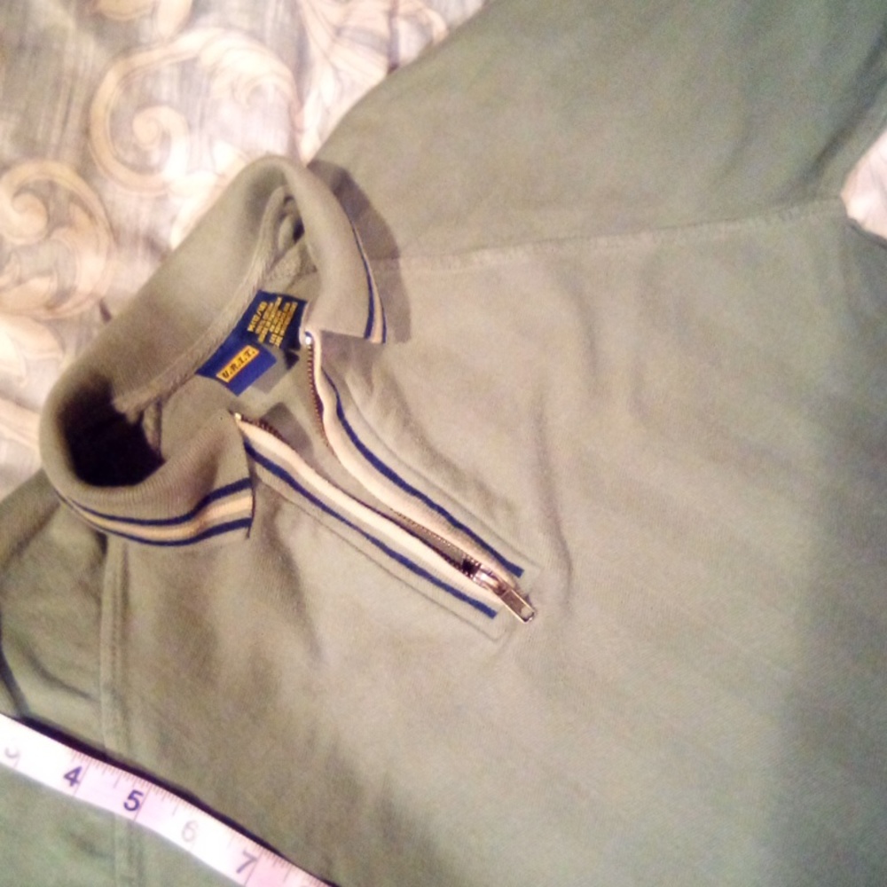 2 for 1! Boy's URIT quarter zip collared knit shirts, size M